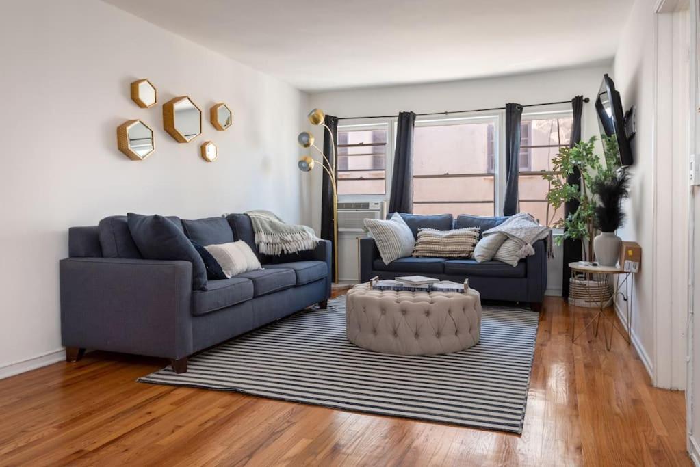 Luxe 1-bedroom W/ Hot Tub